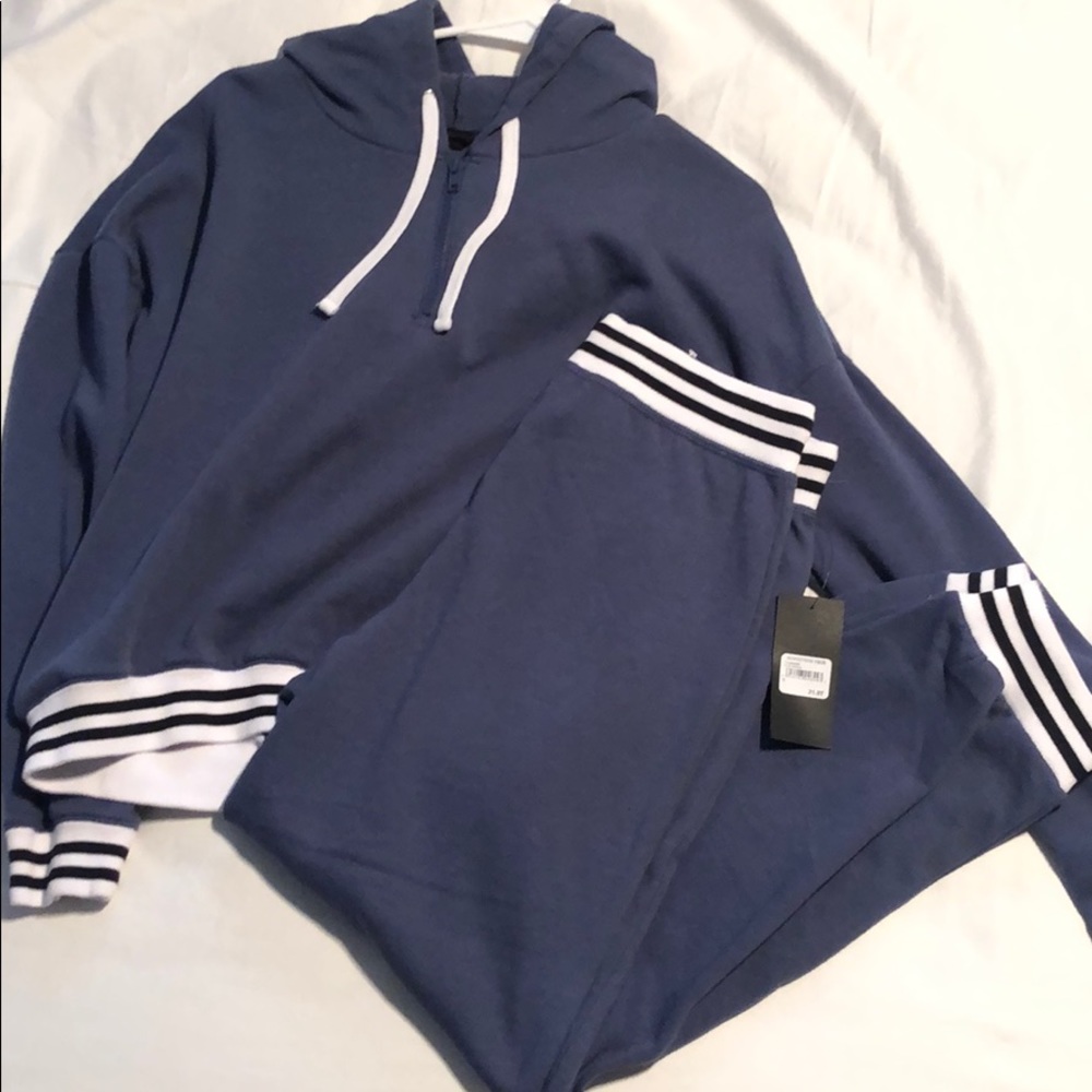 Set NWT